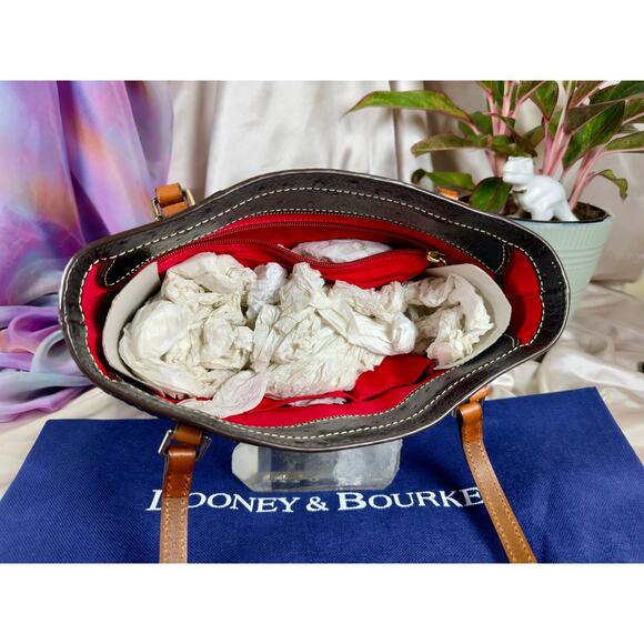 NWOT Dooney & Bourke Small Lexington Tote in Ostrich-Embossed Leather - Picture 11 of 16